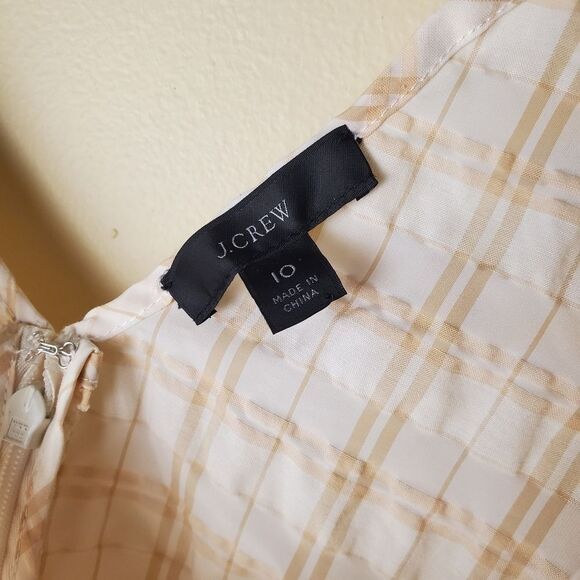 J. Crew Plaid Peasant Top Size 10 - Picture 10 of 11